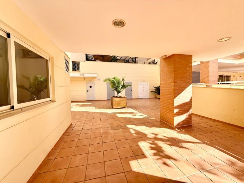 1 Zimmer Wohnung zu verkaufen in Torre del Mar mit Pool Garage - 209.900 € (Ref: 10070741)