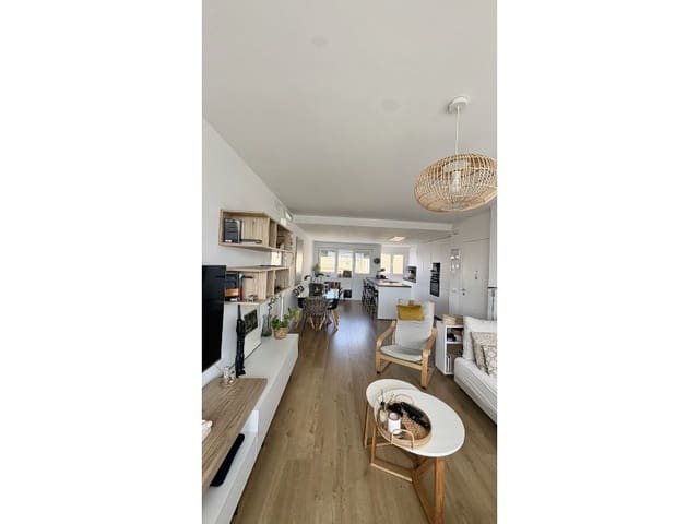 3 slaapkamer Flat te koop in Torre del Mar, Vélez-Málaga met zwembad garage - € 390.000 (Ref: 10086030)