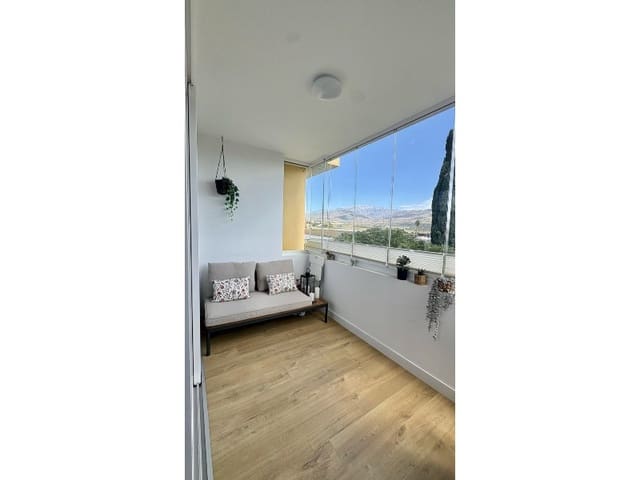 3 slaapkamer Flat te koop in Torre del Mar, Vélez-Málaga met zwembad garage - € 390.000 (Ref: 10086030)