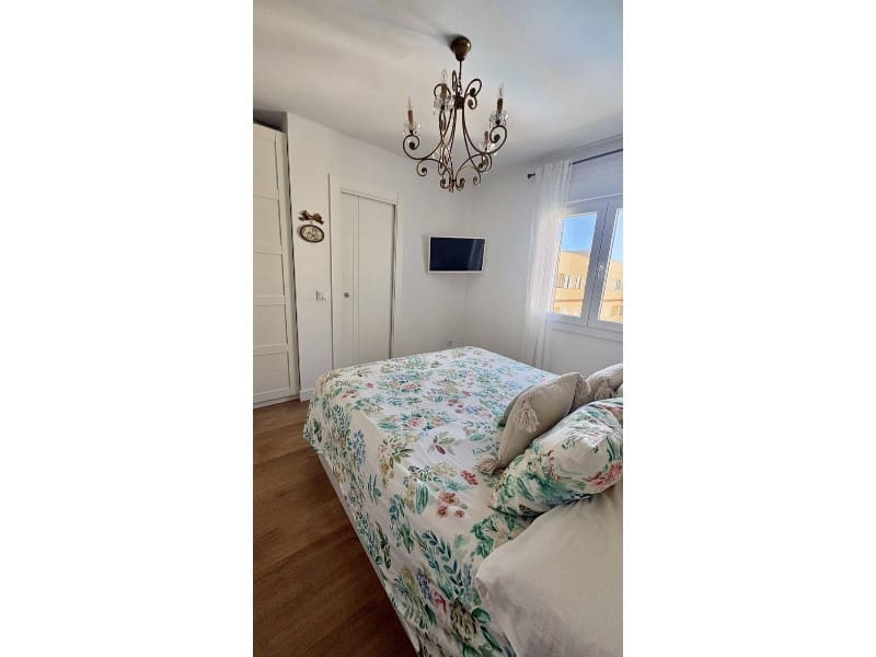 3 slaapkamer Flat te koop in Torre del Mar met zwembad garage - € 390.000 (Ref: 10086030)