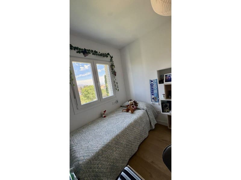 3 slaapkamer Flat te koop in Torre del Mar met zwembad garage - € 390.000 (Ref: 10086030)