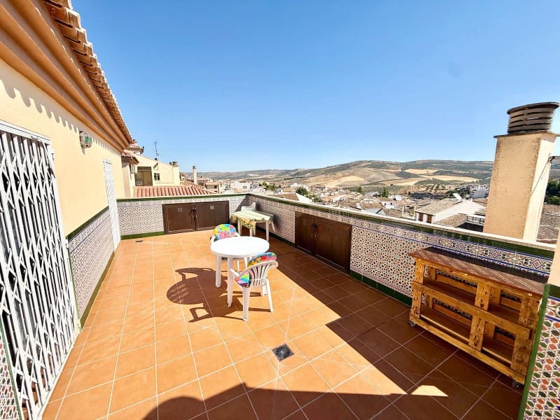 3 bedroom Flat for sale in Alhama de Granada with garage - € 189,900 (Ref: 10089395)