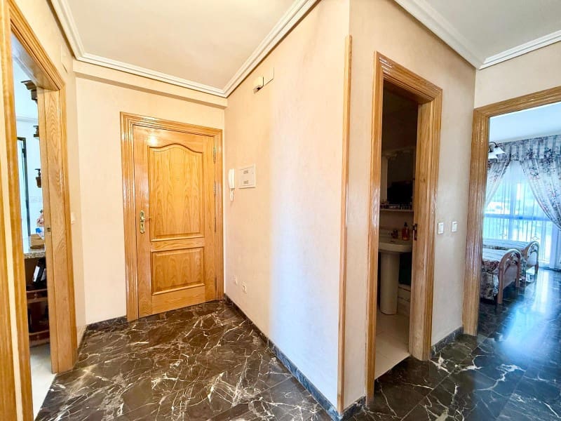 3 bedroom Flat for sale in Alhama de Granada with garage - € 189,900 (Ref: 10089395)