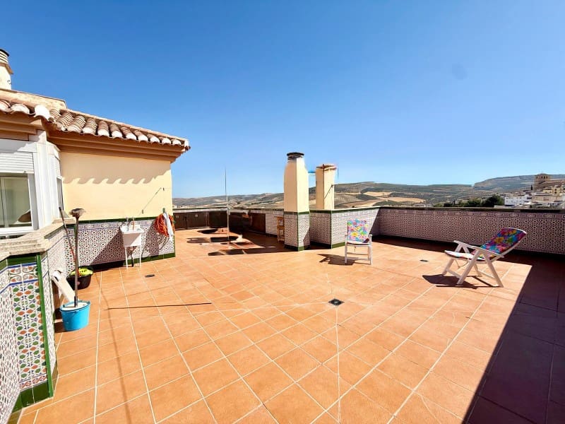 3 bedroom Flat for sale in Alhama de Granada with garage - € 189,900 (Ref: 10089395)