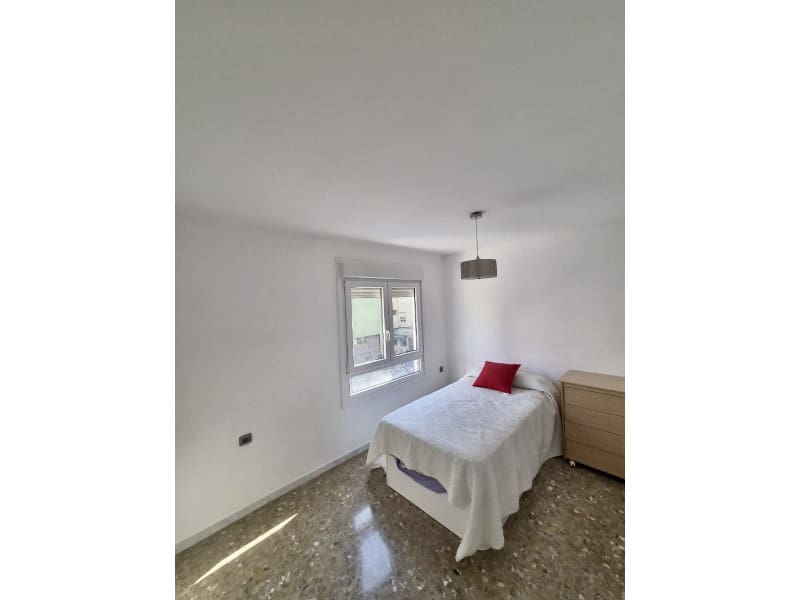 3 quarto Apartamento para venda em Velez-Malaga - 260 000 € (Ref: 10102204)