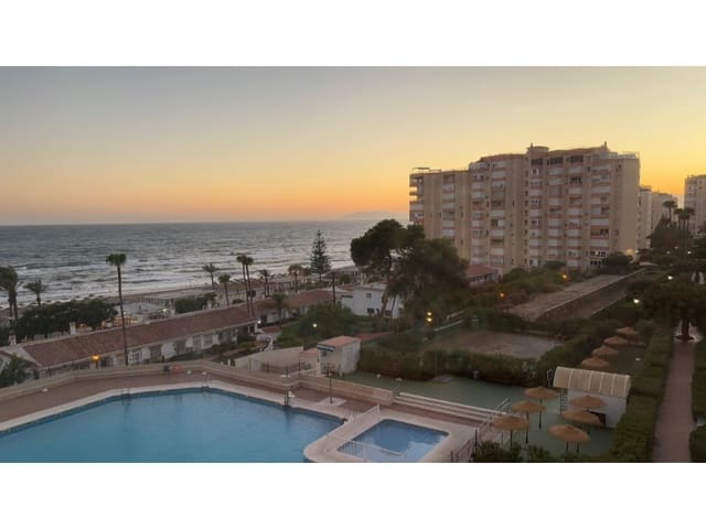 Yksiö vuokrattavana paikassa Centro Internacional, Torrox mukana uima-altaan - 700 € (Ref: 10109360)