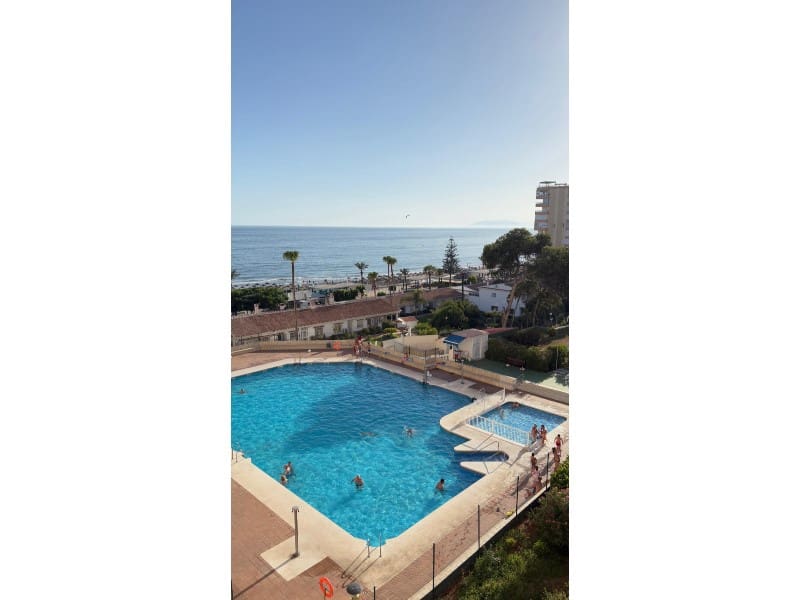 Yksiö vuokrattavana paikassa Torrox-Costa mukana uima-altaan - 700 € (Ref: 10109360)