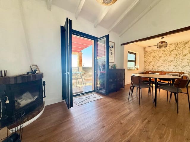 2 slaapkamer Villa te koop in Chilches, Vélez-Málaga met zwembad - € 325.000 (Ref: 10135970)