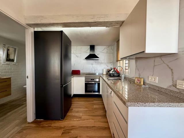 2 slaapkamer Villa te koop in Chilches, Vélez-Málaga met zwembad - € 325.000 (Ref: 10135970)