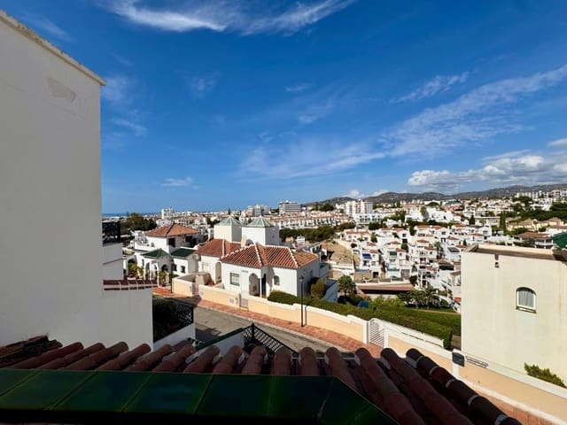 3 slaapkamer Villa te koop in Burriana, Nerja met zwembad garage - € 399.000 (Ref: 10146673)