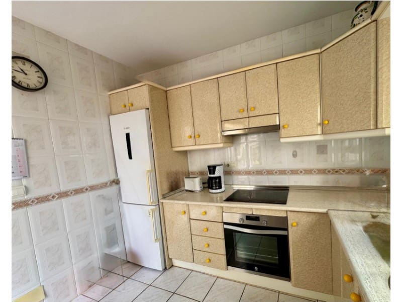 3 bedroom Villa for sale in Nerja with pool garage - € 399,000 (Ref: 10146673)