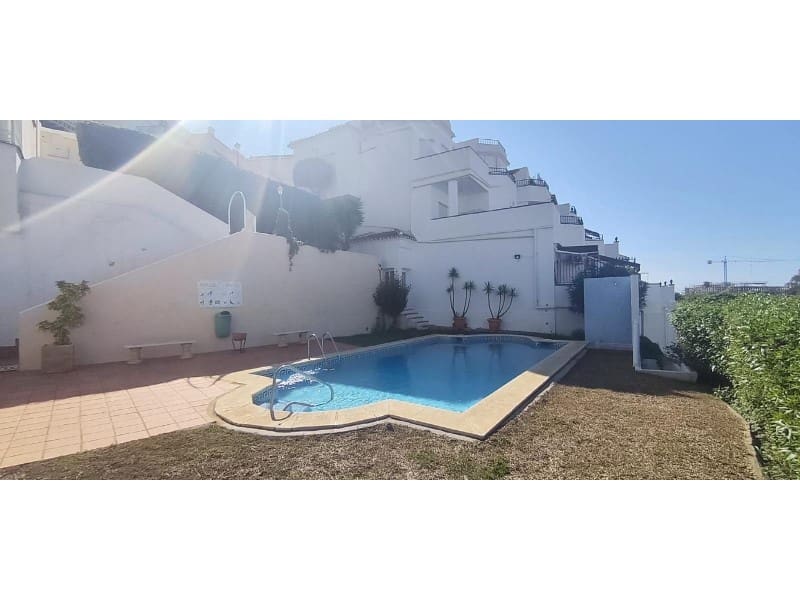 3 bedroom Villa for sale in Nerja with pool garage - € 399,000 (Ref: 10146673)