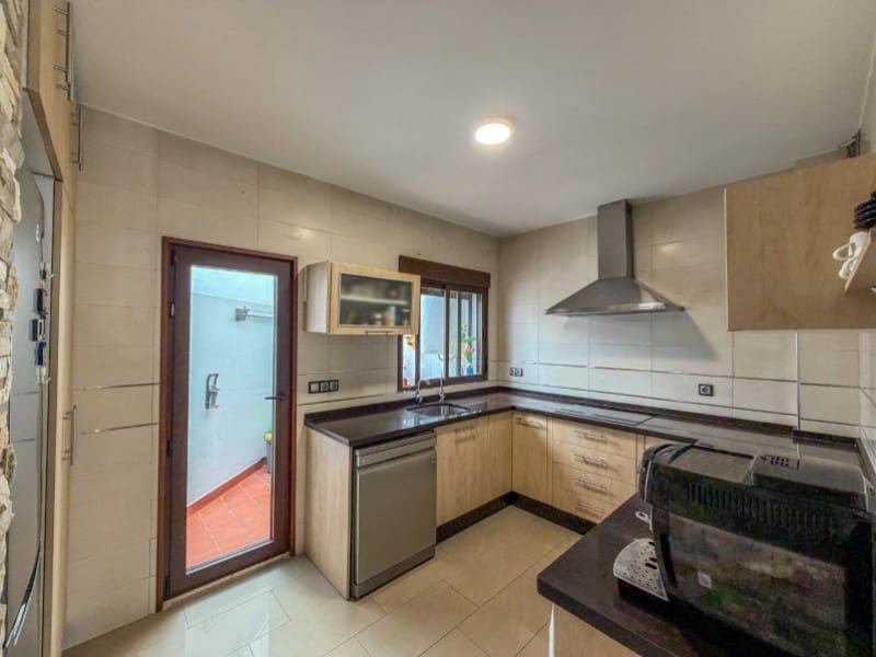 3 soverom Villa til salgs i Torrox-Costa med svømmebasseng garasje - € 375 000 (Ref: 10148453)