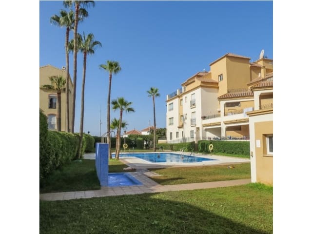 3 soverom Villa til salgs i Laguna Beach, Torrox med svømmebasseng garasje - € 375 000 (Ref: 10148453)