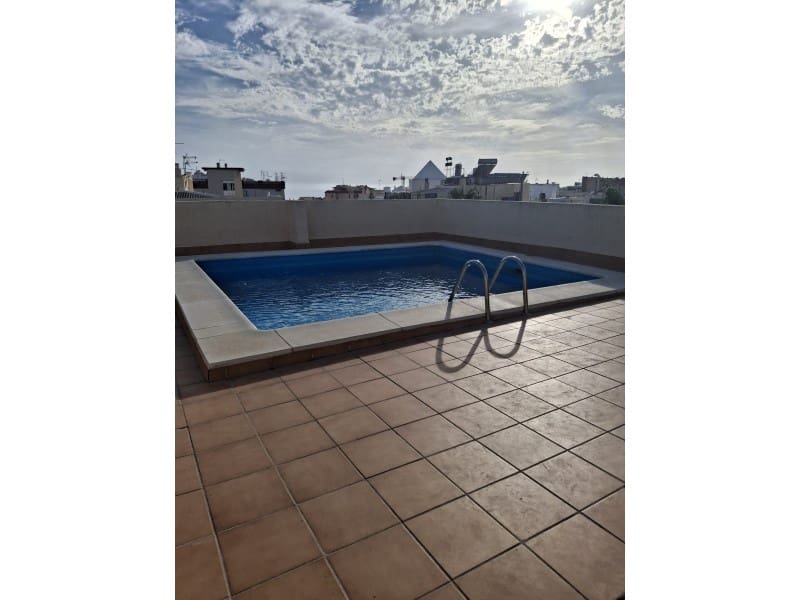 2 makuuhuone Asunto vuokrattavana paikassa Nerja mukana uima-altaan - 900 € (Ref: 10168431)
