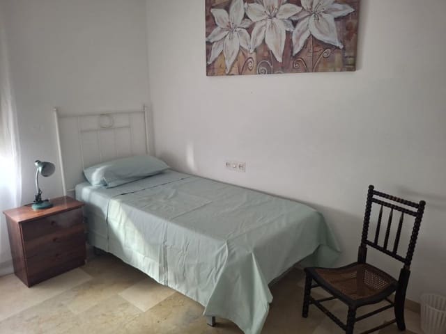 2 quarto Apartamento para arrendar em Centro, Nerja com piscina - 900 € (Ref: 10168431)