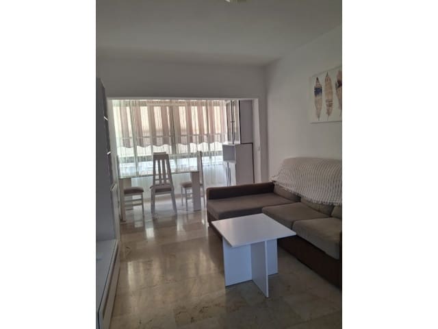 2 quarto Apartamento para arrendar em Centro, Nerja com piscina - 900 € (Ref: 10168431)