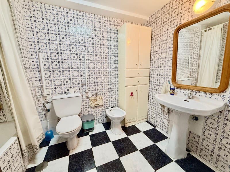 4 soveværelse Lejlighed til salg i Malaga by med garage - € 459.000 (Ref: 10173788)