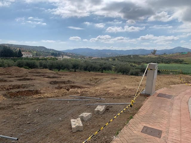Building Plot for sale in Alcaucín - € 73,000 (Ref: 10173789)