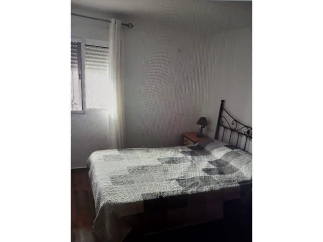 2 sypialnia Dom do wynajęcia w Benajarafe, Vélez-Málaga z basenem garażem - 700 € (Ref: 10184410)