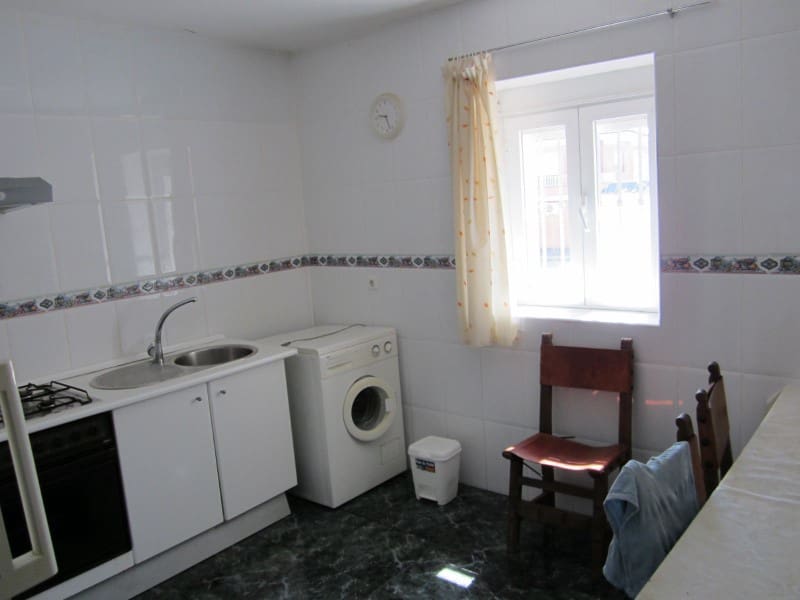 3 bedroom Townhouse for sale in Arenas del Rey with garage - € 69,000 (Ref: 1737120)