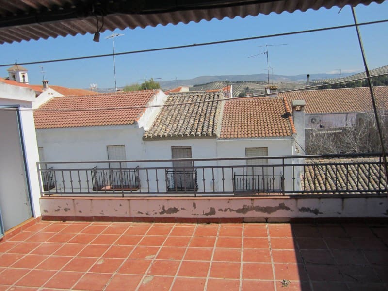 3 bedroom Townhouse for sale in Arenas del Rey with garage - € 69,000 (Ref: 1737120)