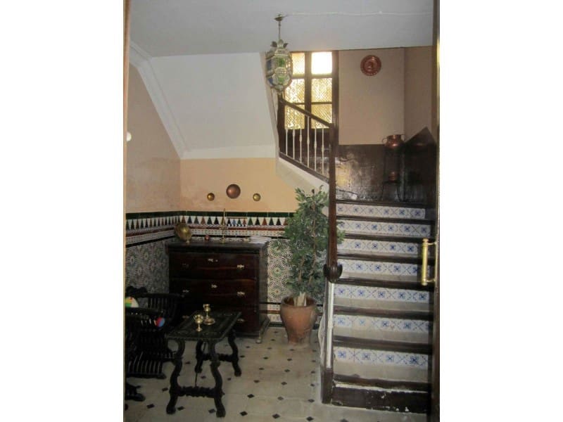 6 soveværelse Byhus til salg i Alhama de Granada - € 290.000 (Ref: 3846341)