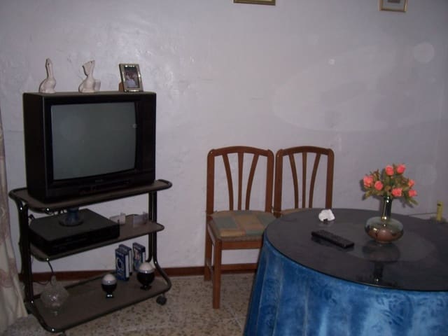 4 soveværelse Byhus til salg i Alhama de Granada - € 45.000 (Ref: 3846354)