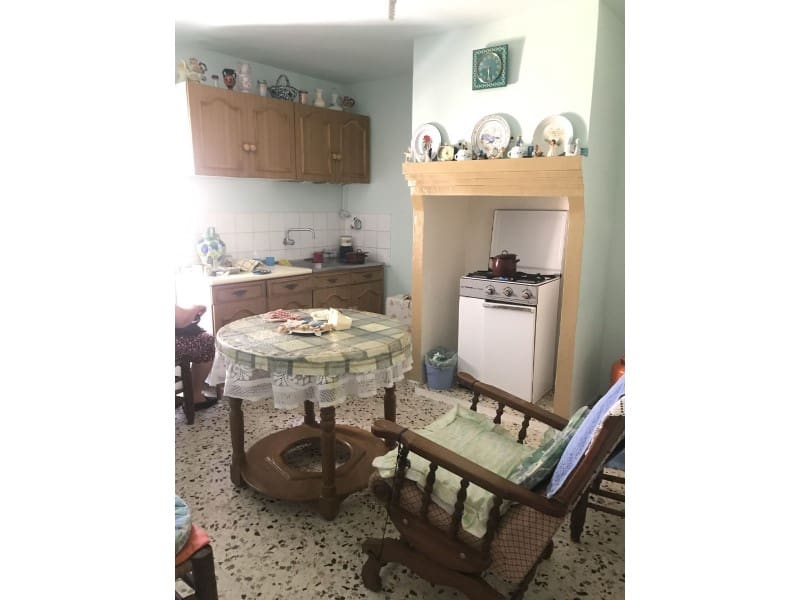 5 soveværelse Byhus til salg i Alhama de Granada - € 59.000 (Ref: 4510666)