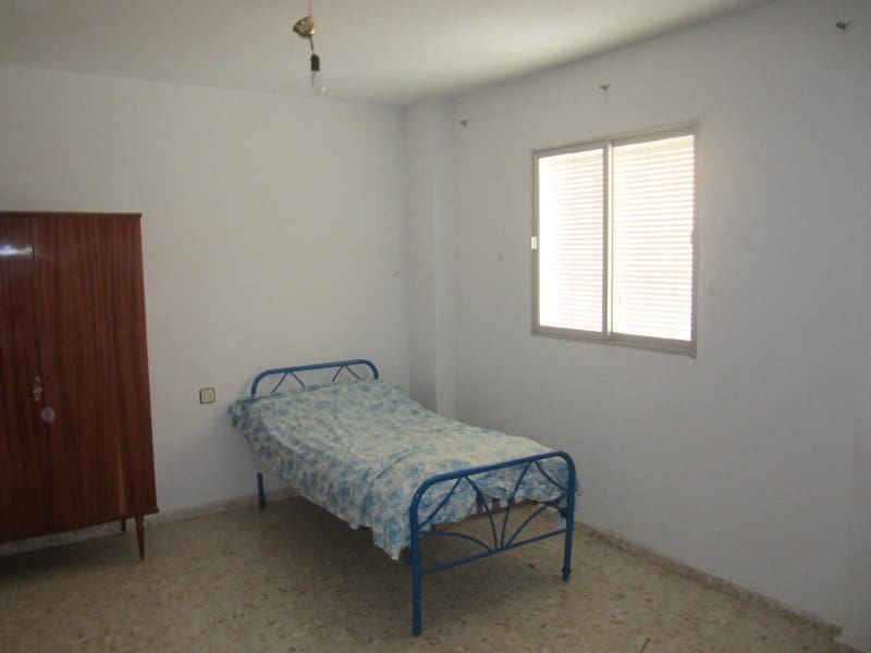 4 soverom Hus til salgs i Arenas del Rey - € 84 000 (Ref: 4510669)