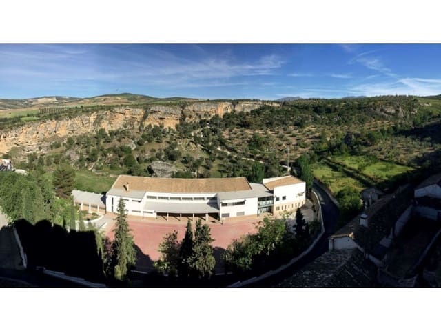 6 soveværelse Byhus til salg i Alhama de Granada - € 80.000 (Ref: 4510672)