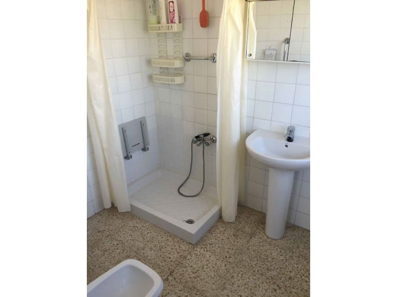6 slaapkamer Huis te koop in Alhama de Granada - € 80.000 (Ref: 4510672)