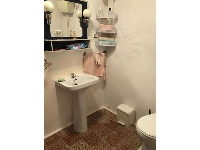 Casa de 5 habitaciones en Cacín en venta con garaje - 68.000 € (Ref: 4510685)