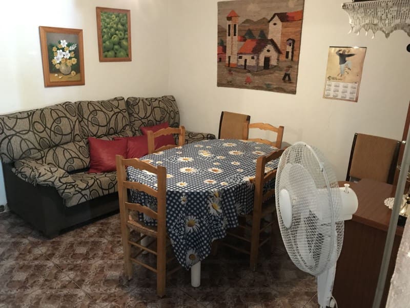 5 bedroom Townhouse for sale in Cacin with garage - € 68,000 (Ref: 4510685)