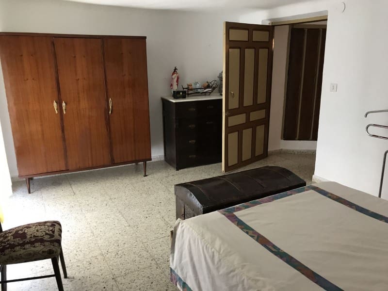 5 bedroom Townhouse for sale in Cacin with garage - € 68,000 (Ref: 4510685)