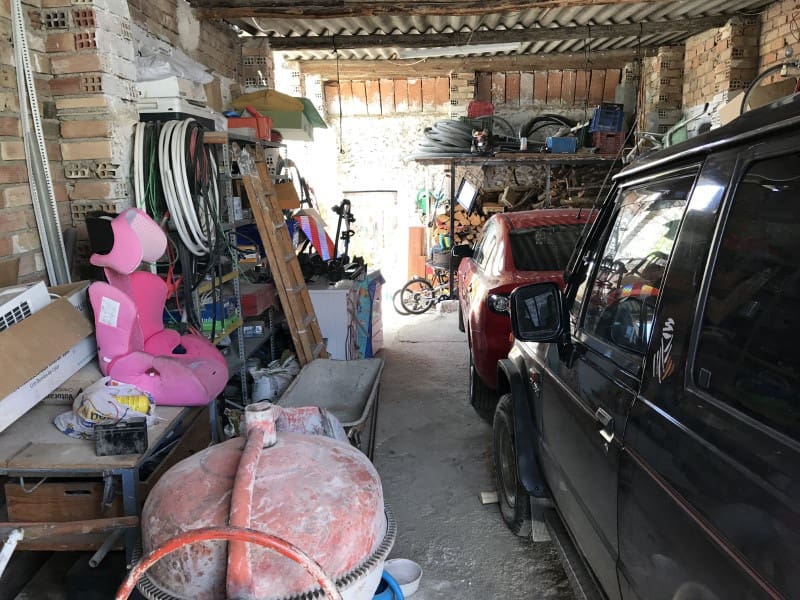 5 bedroom Townhouse for sale in Cacin with garage - € 68,000 (Ref: 4510685)