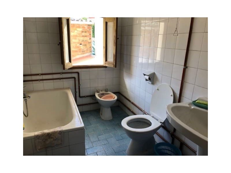 5 soveværelse Byhus til salg i Arenas del Rey - € 76.000 (Ref: 4510709)