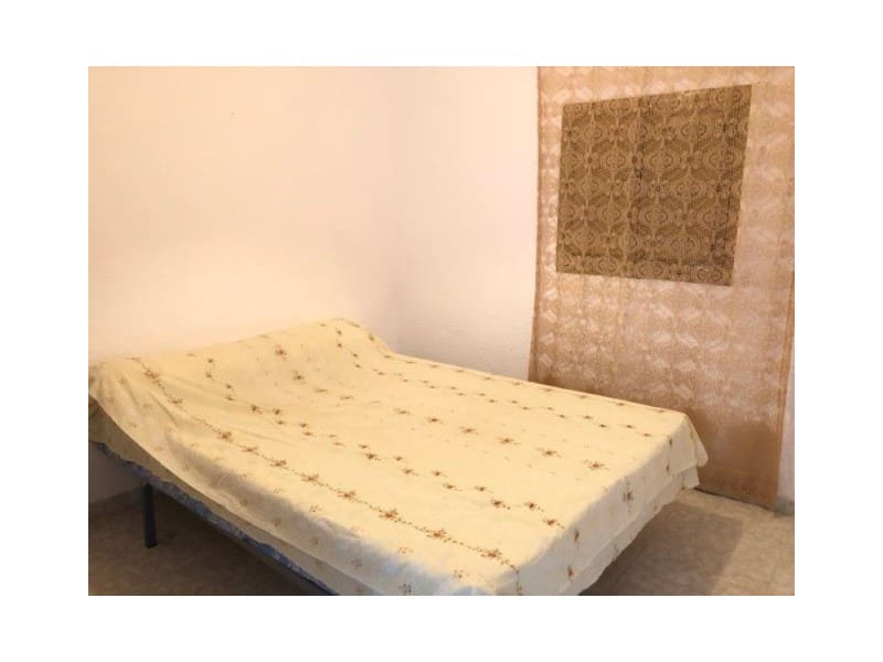 5 soveværelse Byhus til salg i Arenas del Rey - € 76.000 (Ref: 4510709)