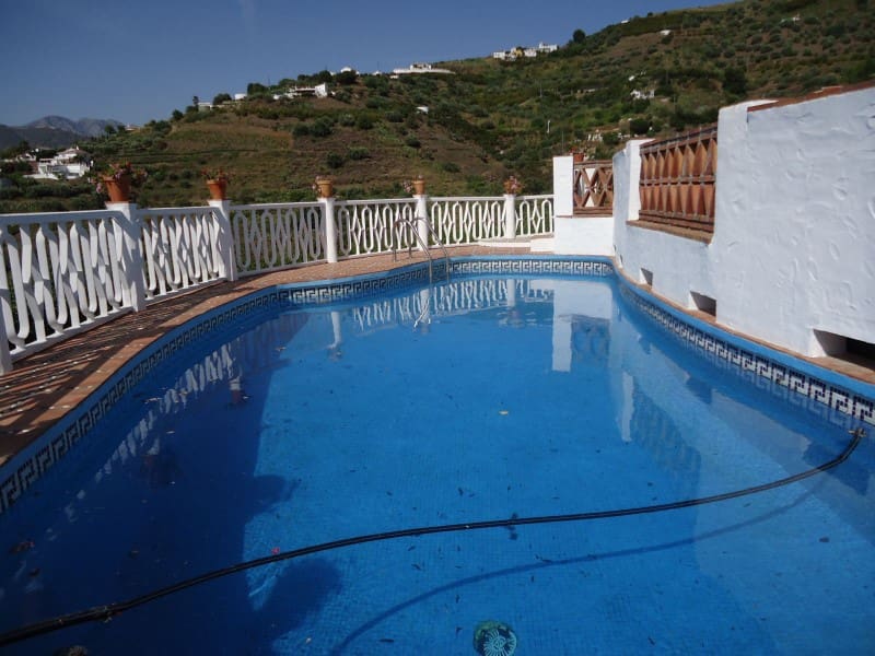 4 slaapkamer Villa te koop in Torrox - € 378.000 (Ref: 4510710)