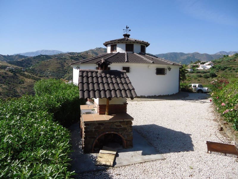 4 slaapkamer Villa te koop in Torrox - € 378.000 (Ref: 4510710)