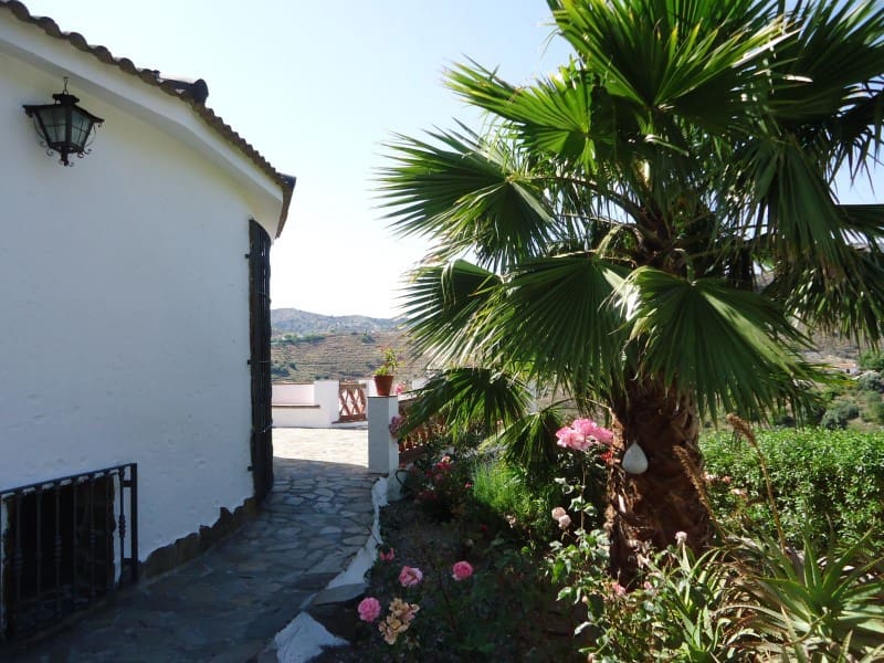 4 slaapkamer Villa te koop in Torrox - € 378.000 (Ref: 4510710)