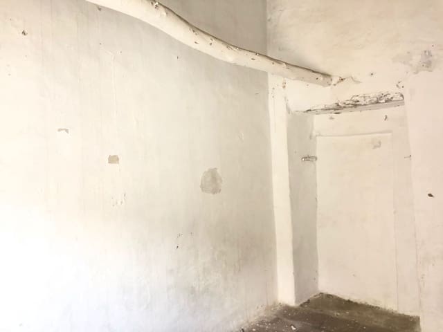 4 sypialnia Dom na sprzedaż w Alhama de Granada z garażem - 36 000 € (Ref: 4576584)