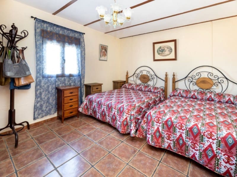 3 bedroom Townhouse for sale in Alhama de Granada with garage - € 269,000 (Ref: 4873874)