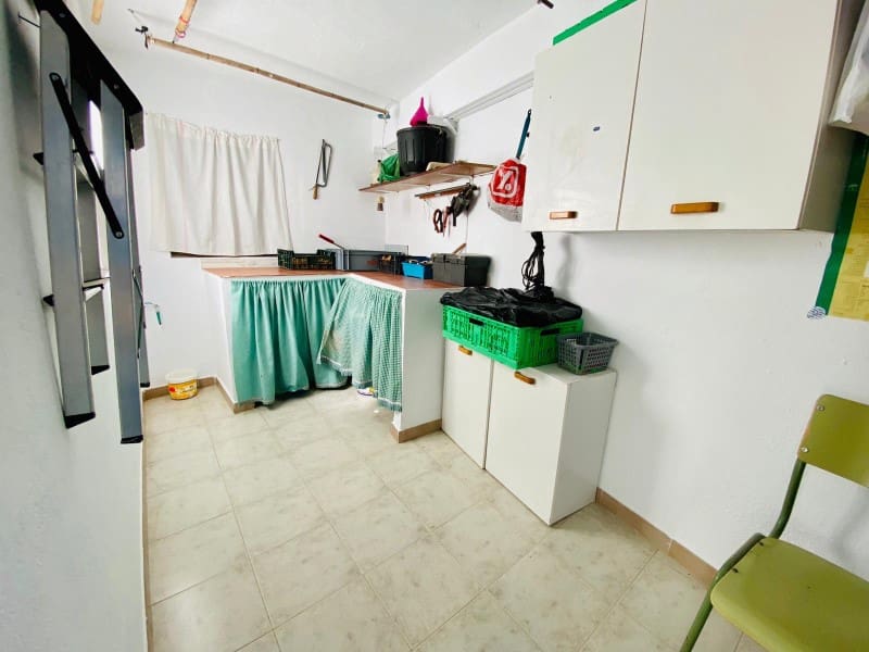 5 bedroom Townhouse for sale in Alhama de Granada - € 148,000 (Ref: 5496152)