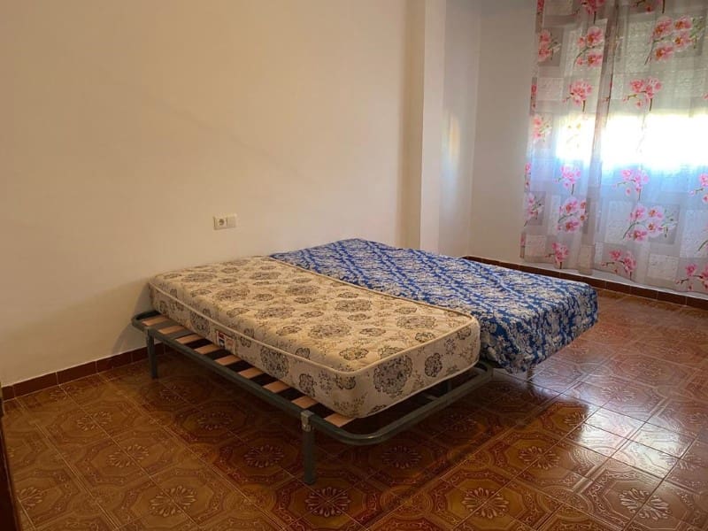 2 bedroom Townhouse for sale in Cacin - € 80,000 (Ref: 5846794)