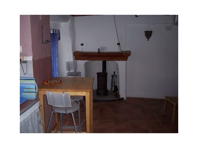 2 soveværelse Byhus til salg i Alhama de Granada - € 99.000 (Ref: 609660)