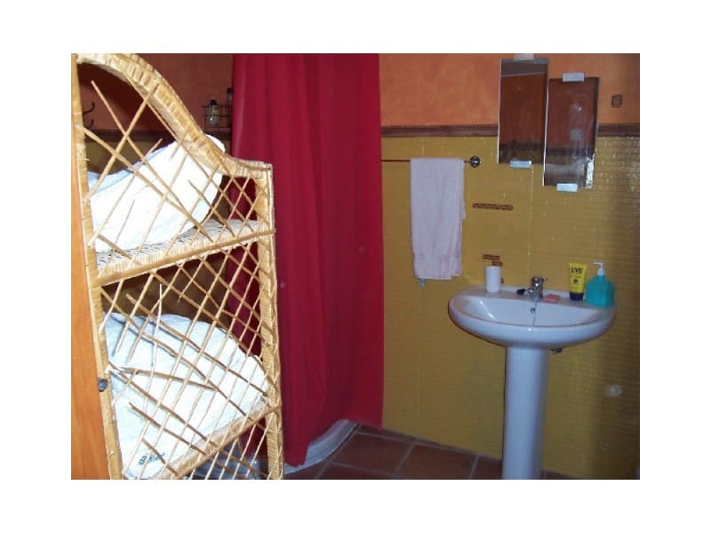 2 bedroom Townhouse for sale in Alhama de Granada - € 99,000 (Ref: 609660)