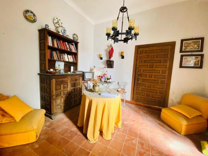 3 slaapkamer Flat te koop in Alhama de Granada - € 99.000 (Ref: 6394898)