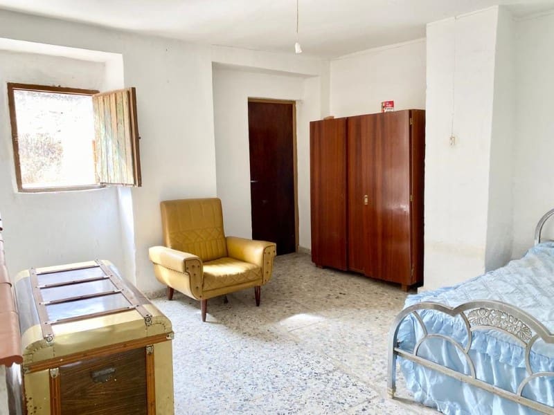 3 soveværelse Byhus til salg i Arenas del Rey - € 39.000 (Ref: 6425411)