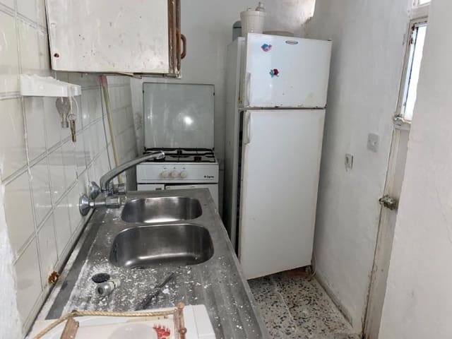 4 soveværelse Byhus til salg i Alhama de Granada - € 65.000 (Ref: 6425413)